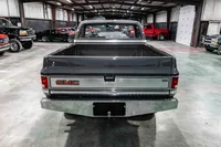 1987-GMC-K10-Gray-Metallic-1GTEV14K7HJ504429-36.jpg