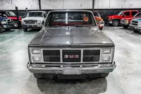 1987-GMC-K10-Gray-Metallic-1GTEV14K7HJ504429-40.jpg