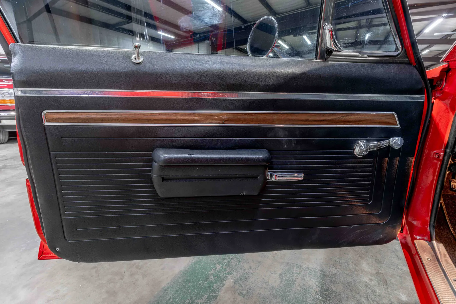 1972-Chevrolet-Nova-Red-397170-44.jpg