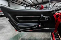 10_1977-Chevrolet-Corvette-Red-433383-46.jpg