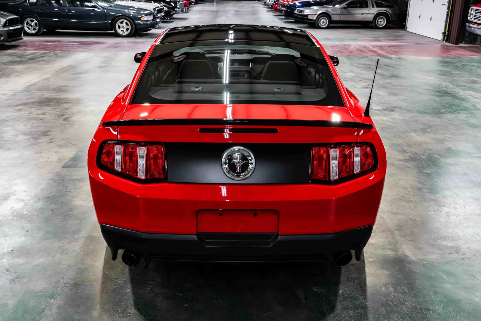 3_2012-Ford-Boss-302-Red-202479---33.jpg