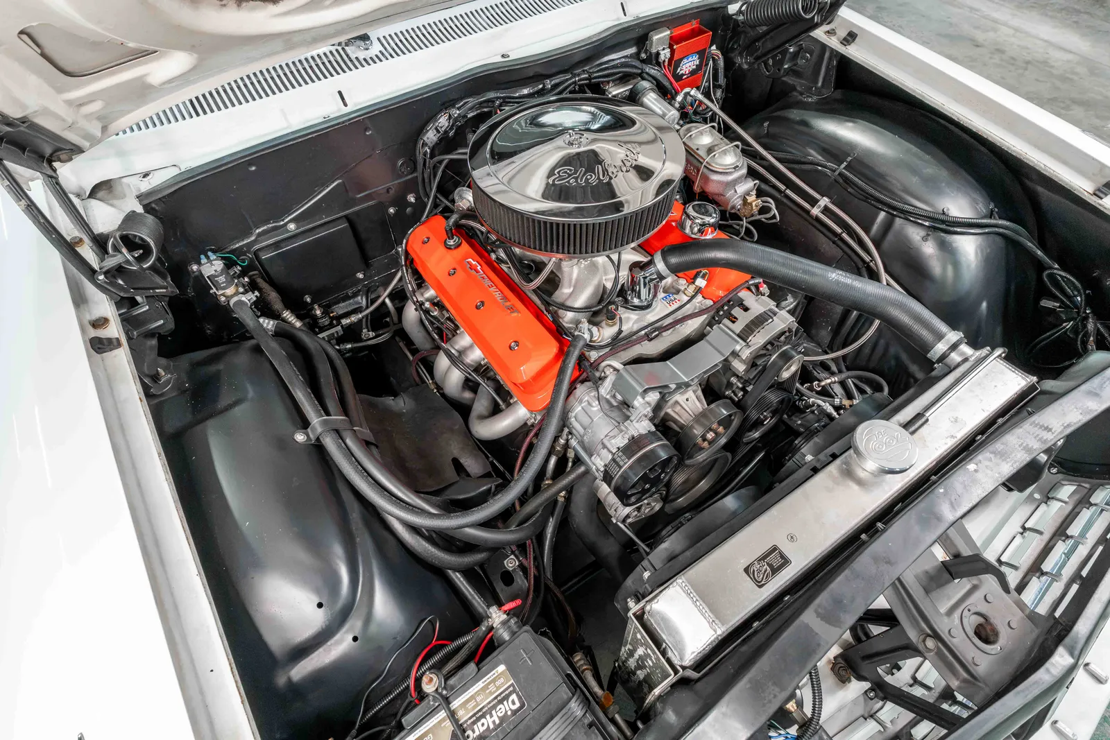 1962-Chevrolet-Impala-White-21847A174044-41.jpg