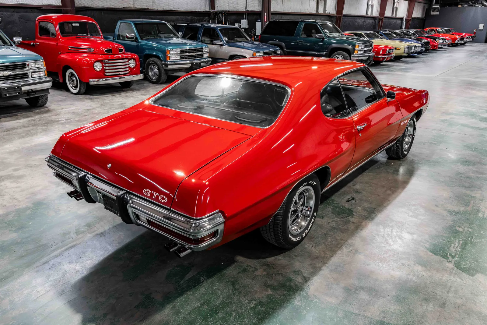 1970-Pontiac-GTO-Red-242370P221281-37.jpg