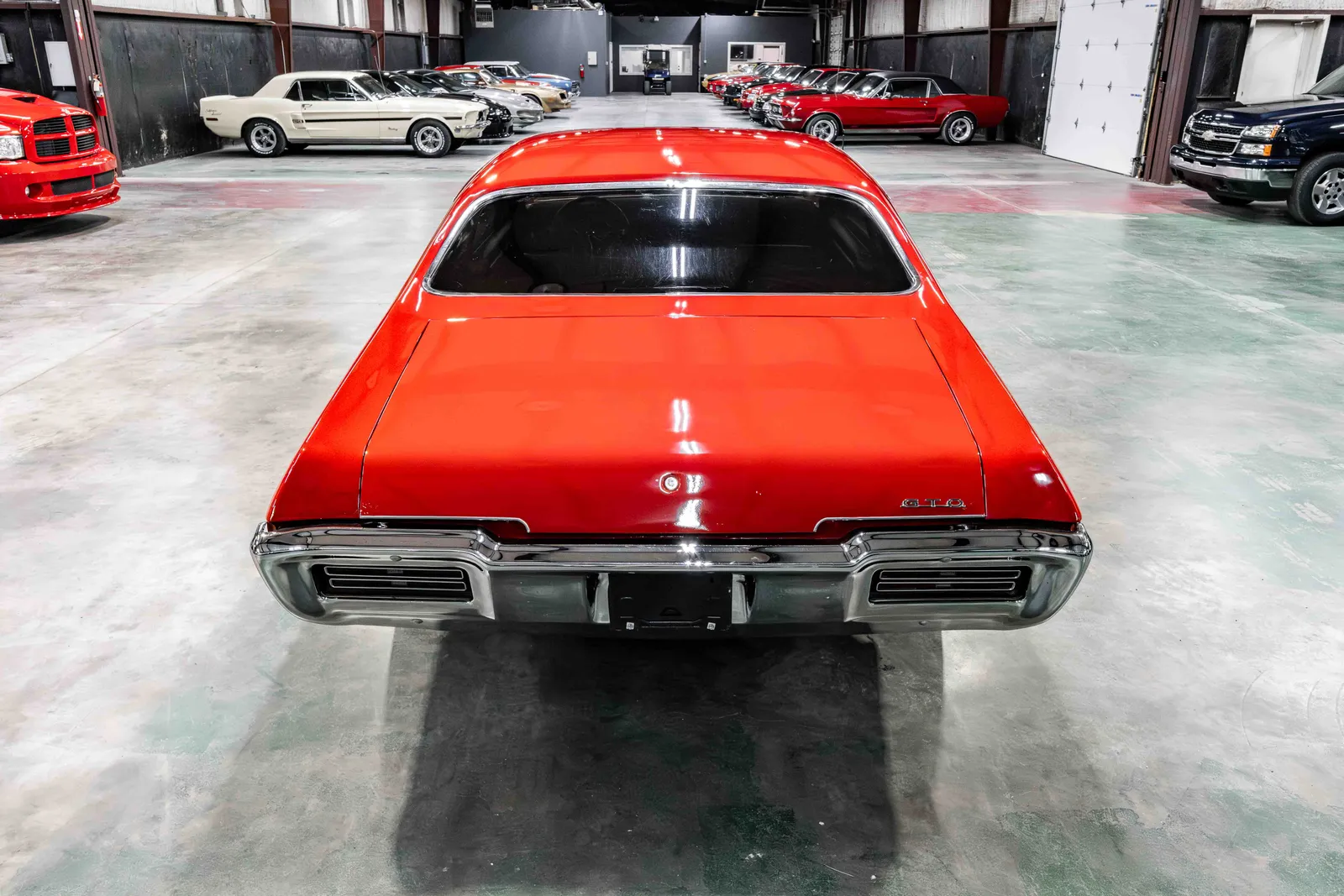 1968-Pontiac-GTO-Red-242378P238548--36.jpg