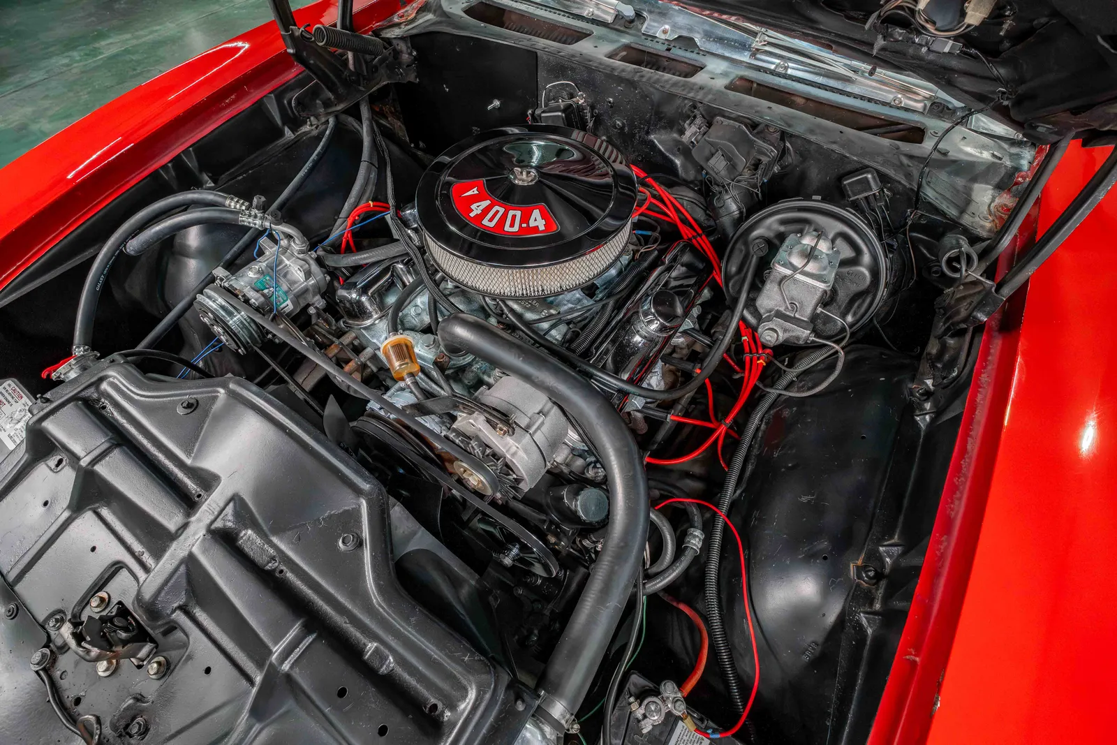 1968-Pontiac-GTO-Red-242378P238548--43.jpg