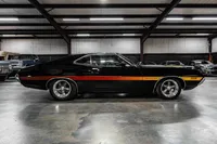 5_1972-Ford-Torino-Black-346501-41.jpg