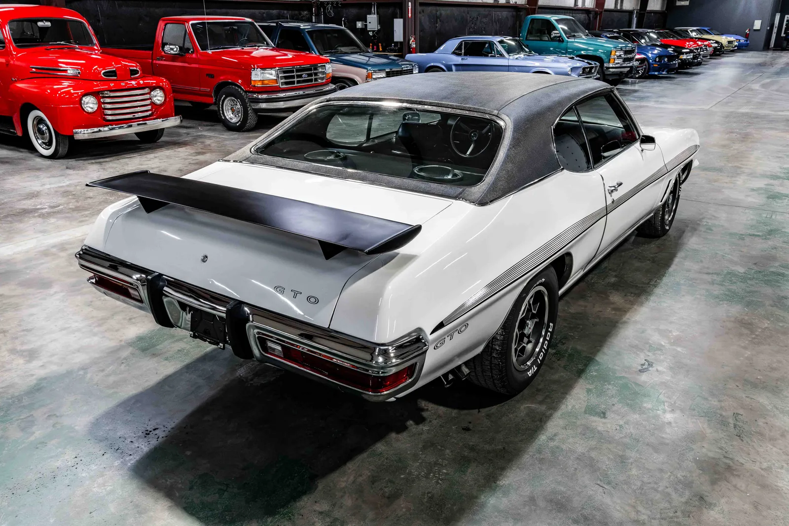 1972-Pontiac-Trans-Am-Cameo-white-117070--37.jpg
