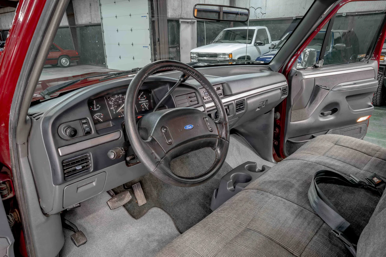 1992-Ford-F150-Maroon-A87395-46.jpg