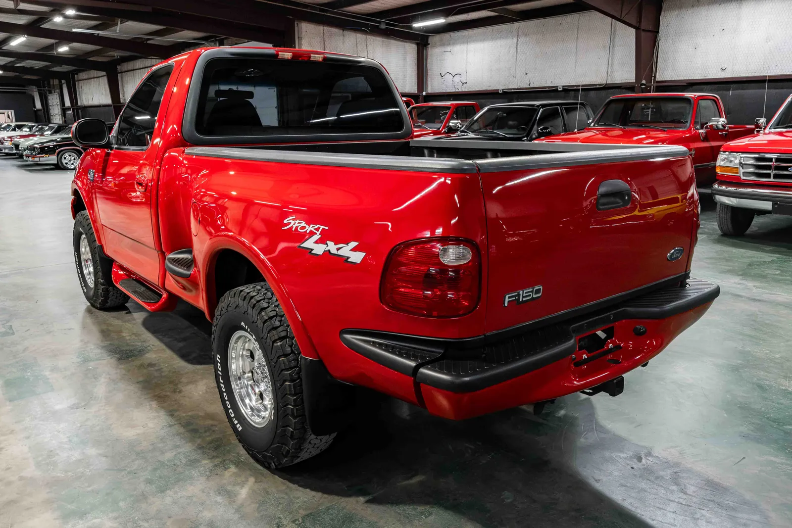 2001-Ford-F150-VermilionRed-2FTRF08W71CA54405-35.jpg