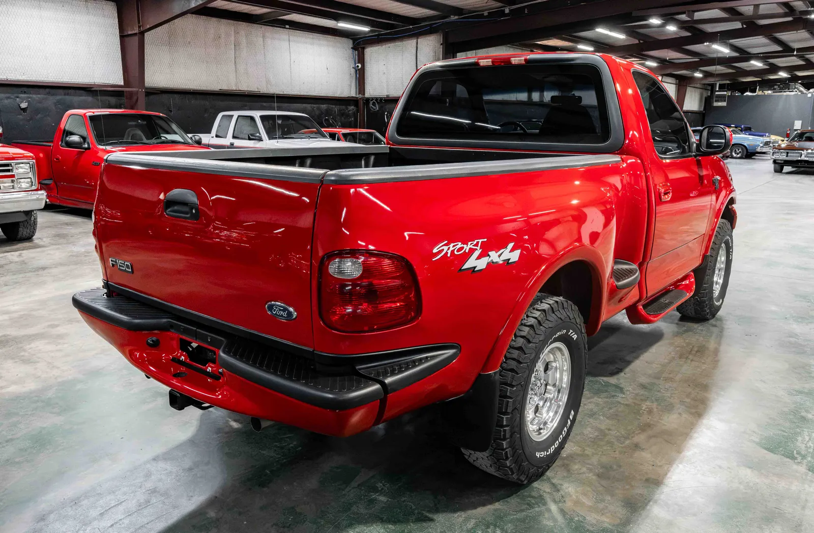 2001-Ford-F150-VermilionRed-2FTRF08W71CA54405-37.jpg
