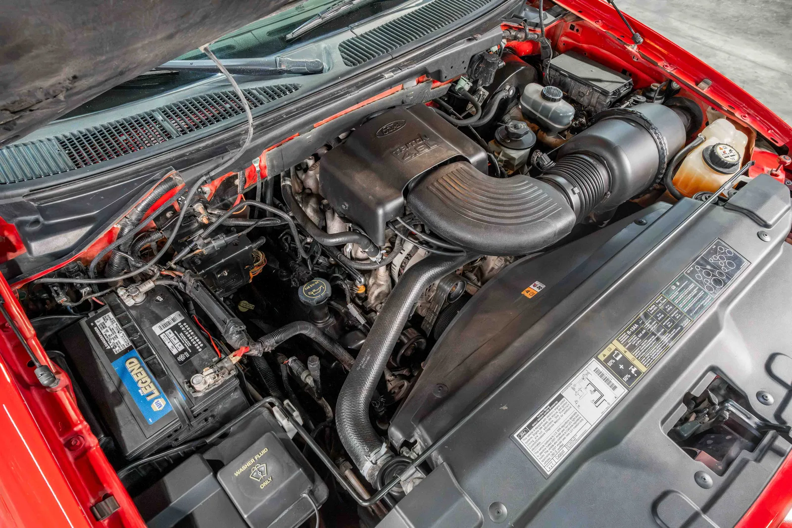 2001-Ford-F150-VermilionRed-2FTRF08W71CA54405-41.jpg