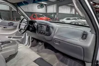 2001-Ford-Lightning-White-A76039-49.jpg