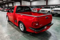 1999-Ford-Lightning-Bright-Red-2FTZF0739XCA83923--35.jpg