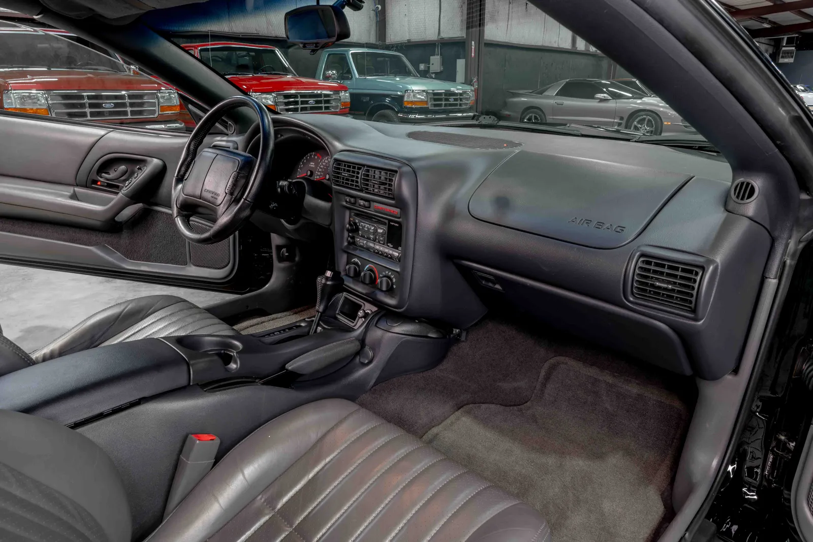 1999-Chevrolet-Camaro-Black-125755-49.jpg