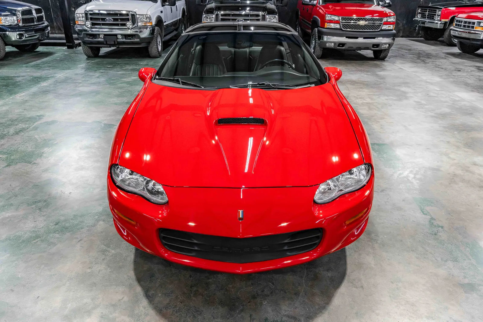 2000-Chevrolet-Camaro-Bright-Red-116756--40.jpg