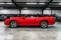 2000-Chevrolet-Camaro-Bright-Red-116756--34.jpg