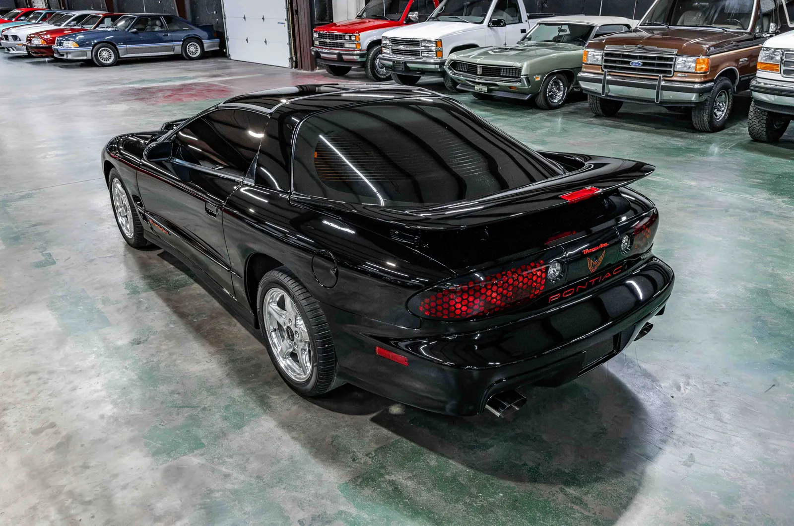 1998-Pontiac-WS6-Black-2G2FV22G3W2224036-35.jpg