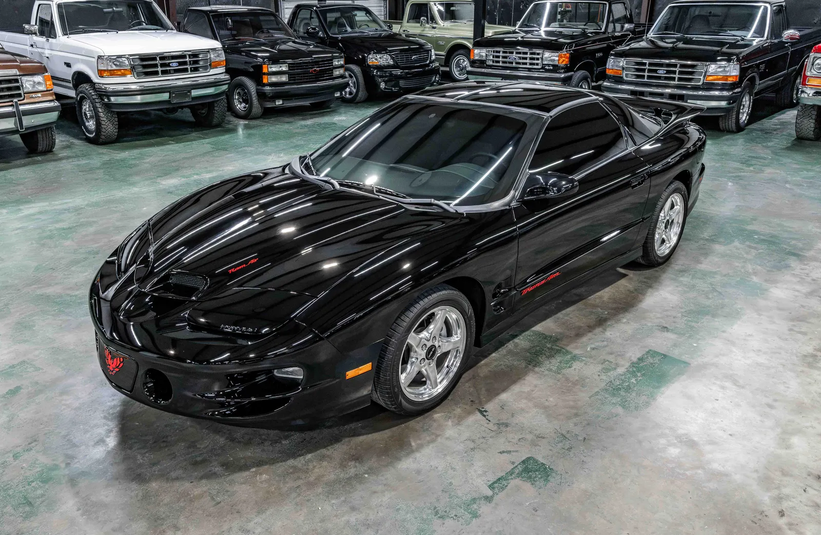 1998-Pontiac-WS6-Black-2G2FV22G3W2224036-33.jpg