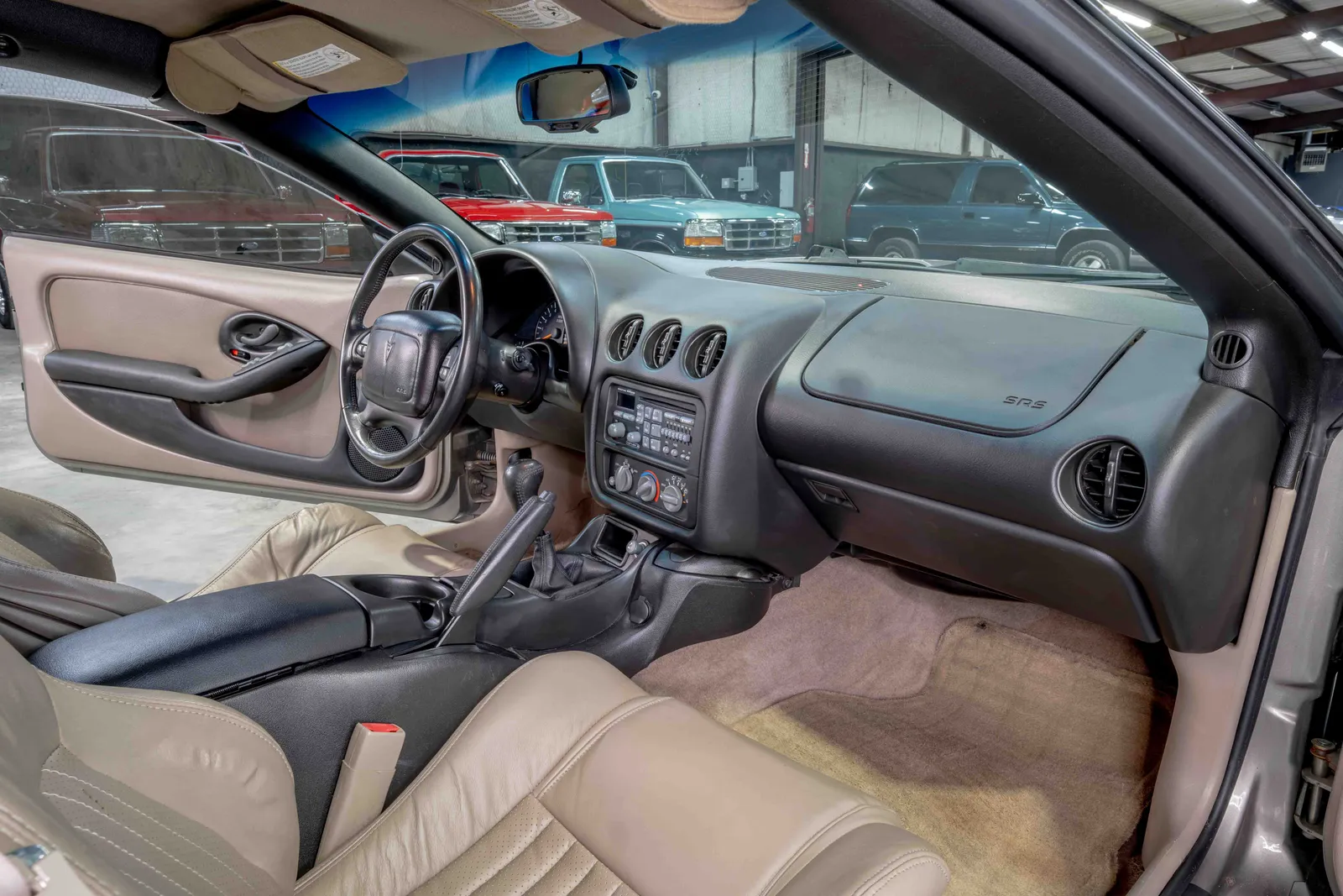 2000-Pontiac-Firebird-Pewter-169504-49.jpg