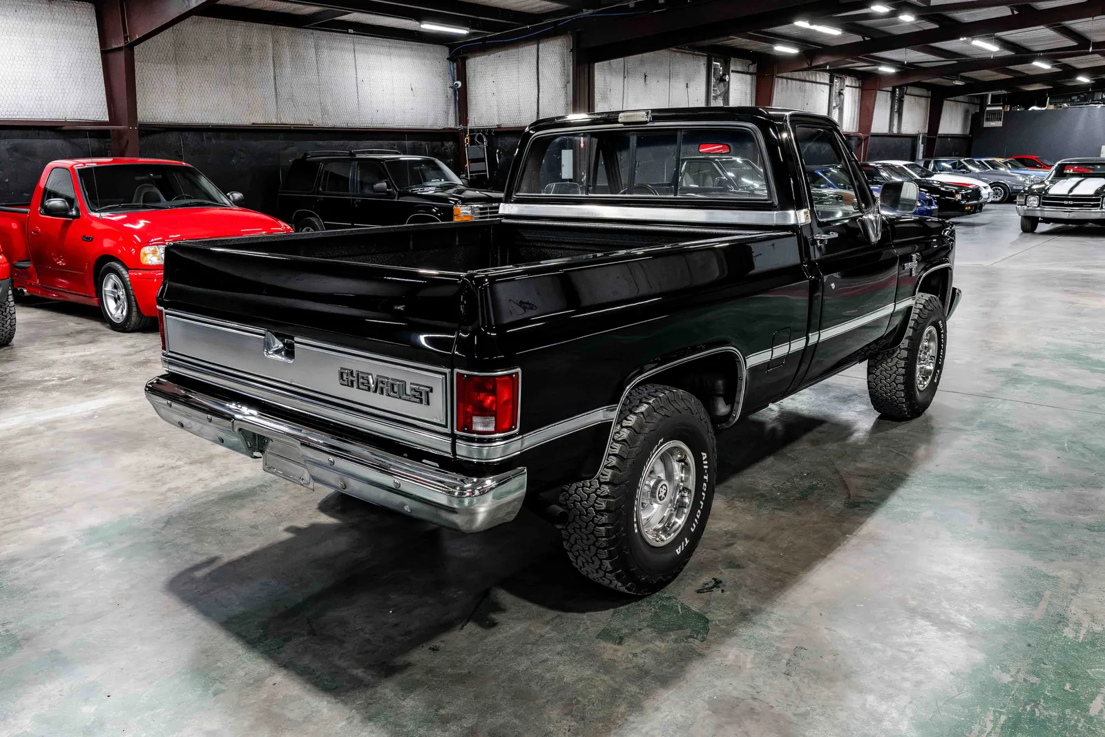 1986-Chevrolet-K10-Black-205621--37.jpg