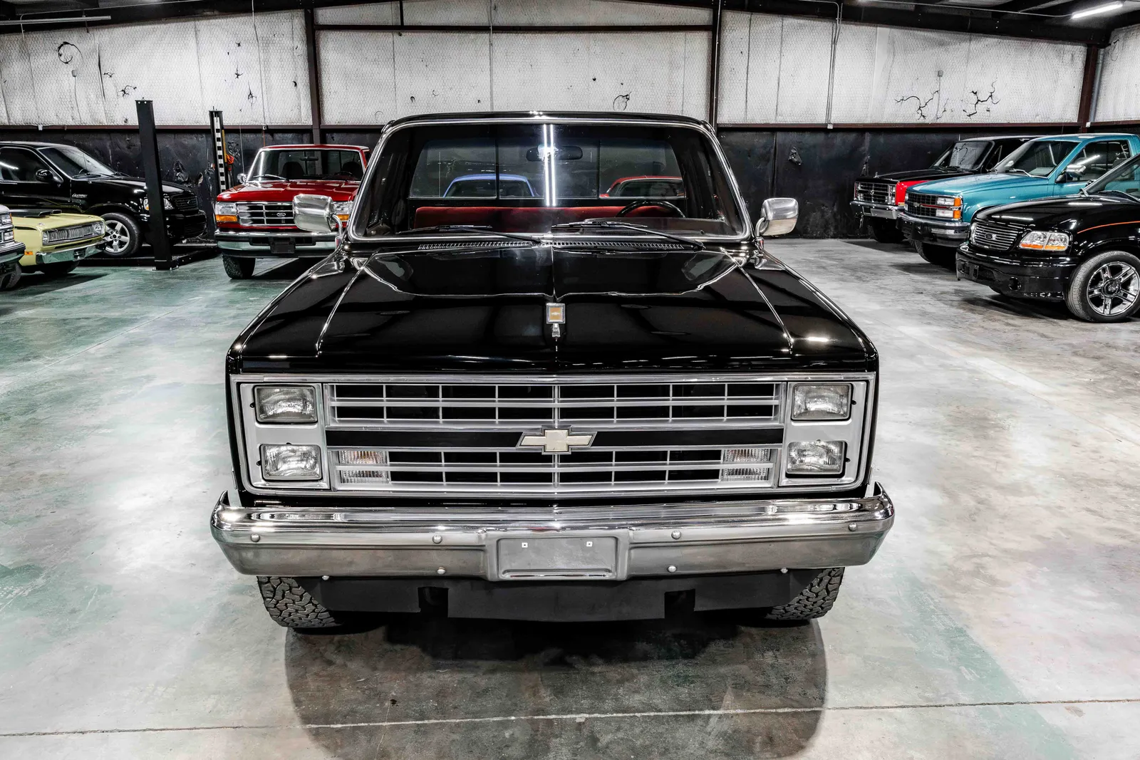1986-Chevrolet-K10-Black-205621--40.jpg