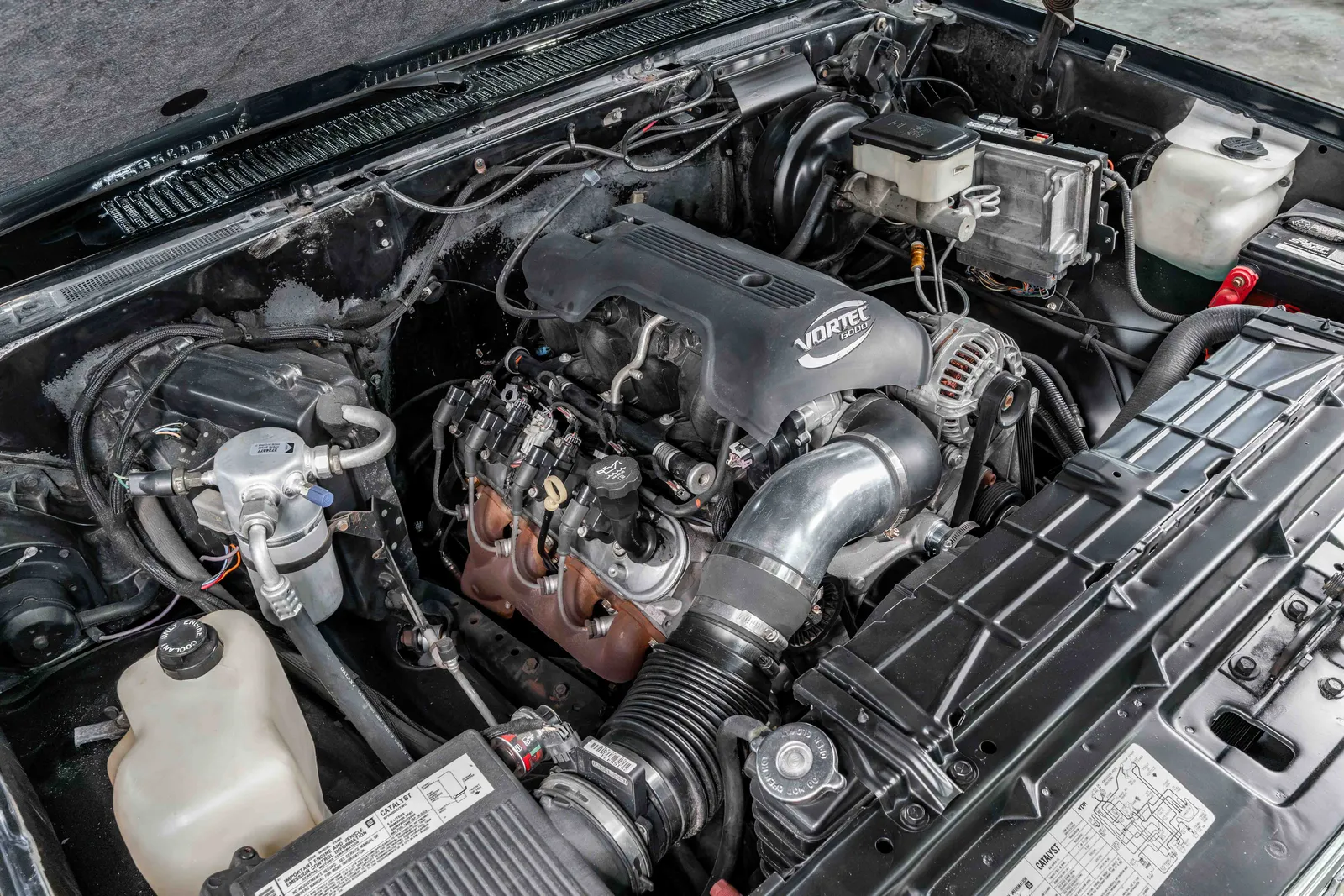 1986-Chevrolet-K10-Black-205621--41.jpg