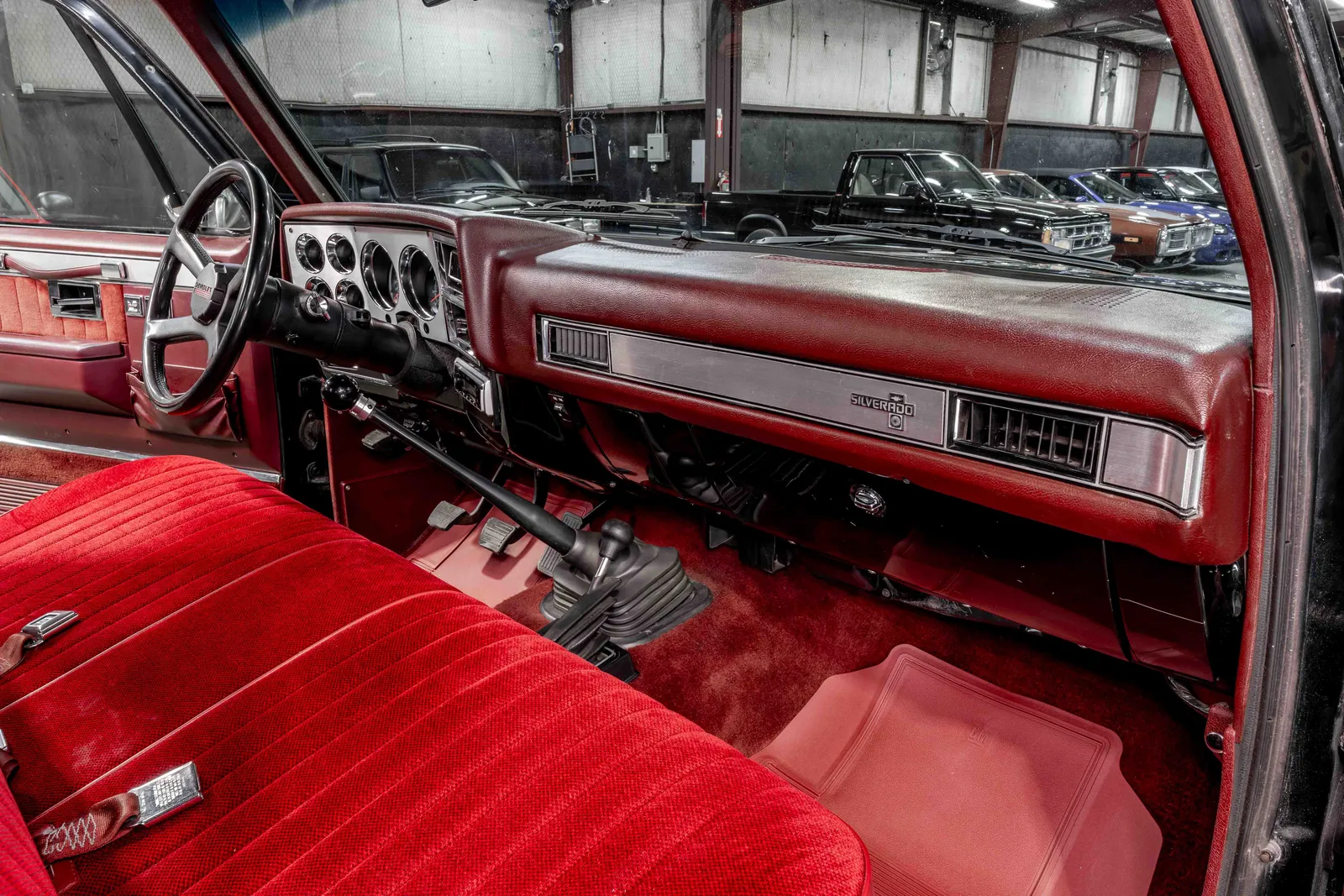 1986-Chevrolet-K10-Black-205621--49.jpg
