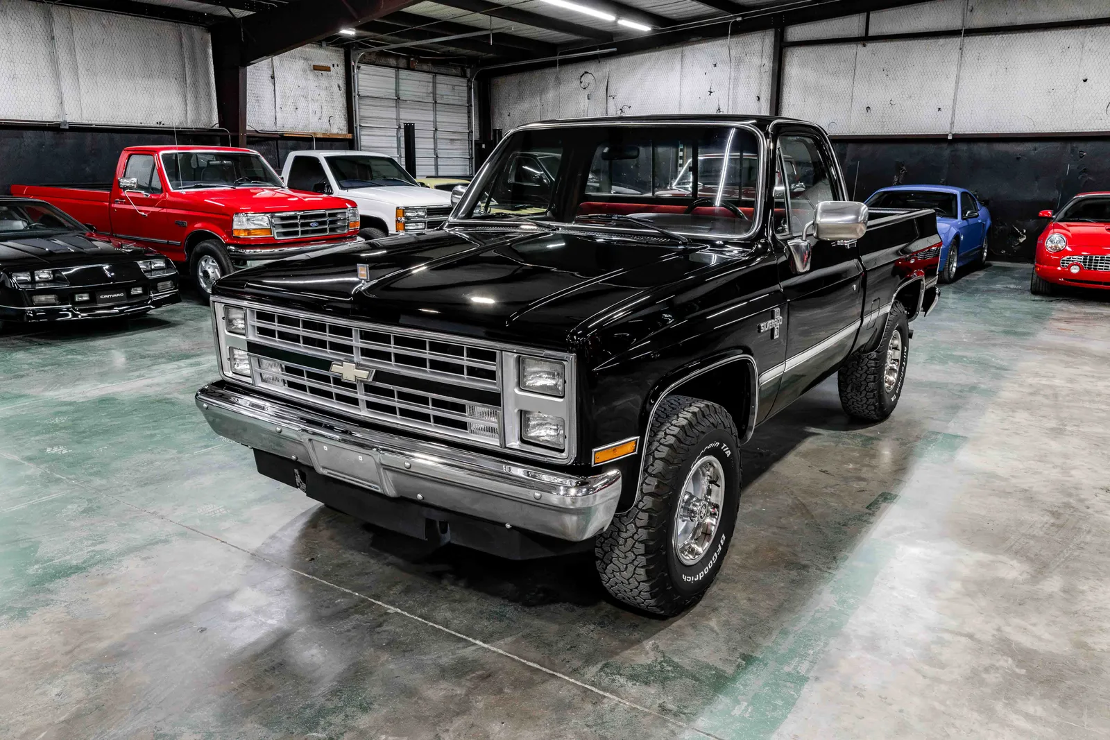 1986-Chevrolet-K10-Black-205621--33.jpg