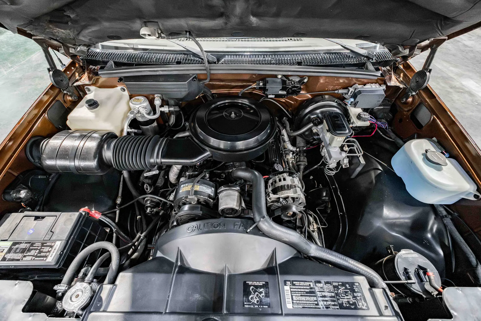 1988-Chevrolet-K2500-Brown-224711-42.jpg