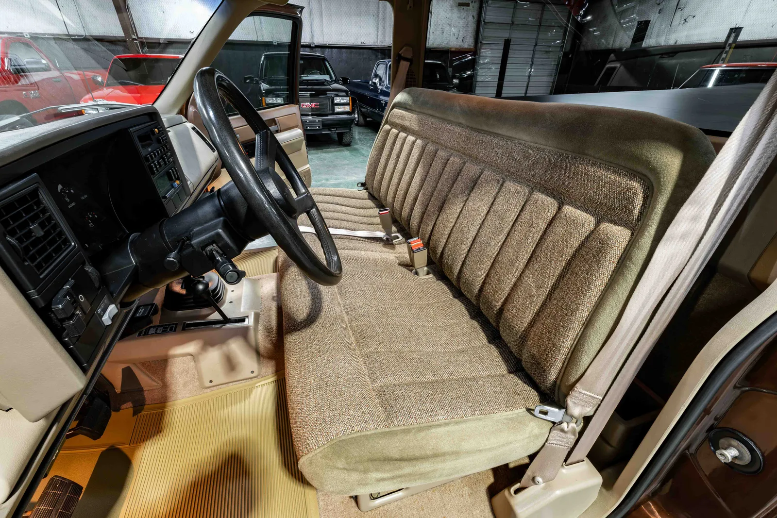 1988-Chevrolet-K2500-Brown-224711-45.jpg