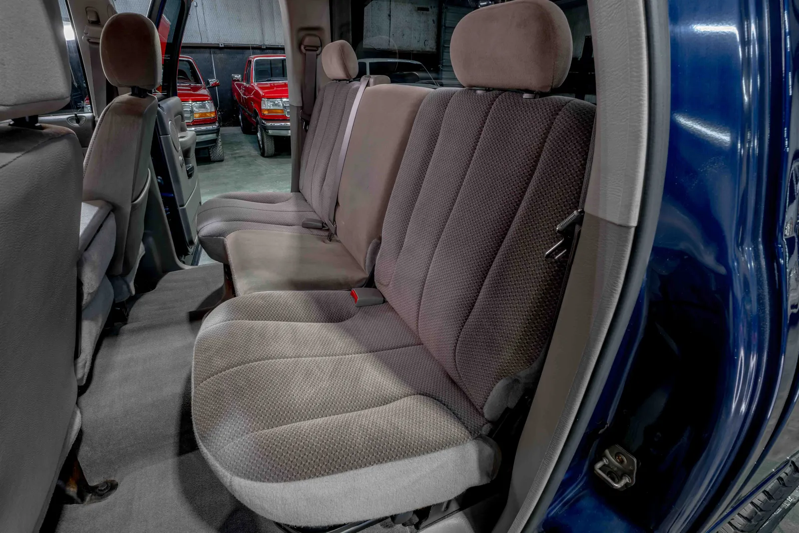 2004-Dodge-Ram2500-PatriotBluePearl-3D7KU28624G106149-51.jpg
