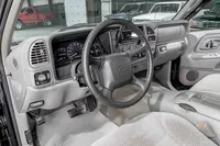 1998-Chevrolet-Tahoe-Black-126205-46.jpg