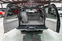 1998-Chevrolet-Tahoe-Black-126205-51.jpg