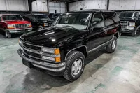 1998-Chevrolet-Tahoe-Black-126205-33.jpg