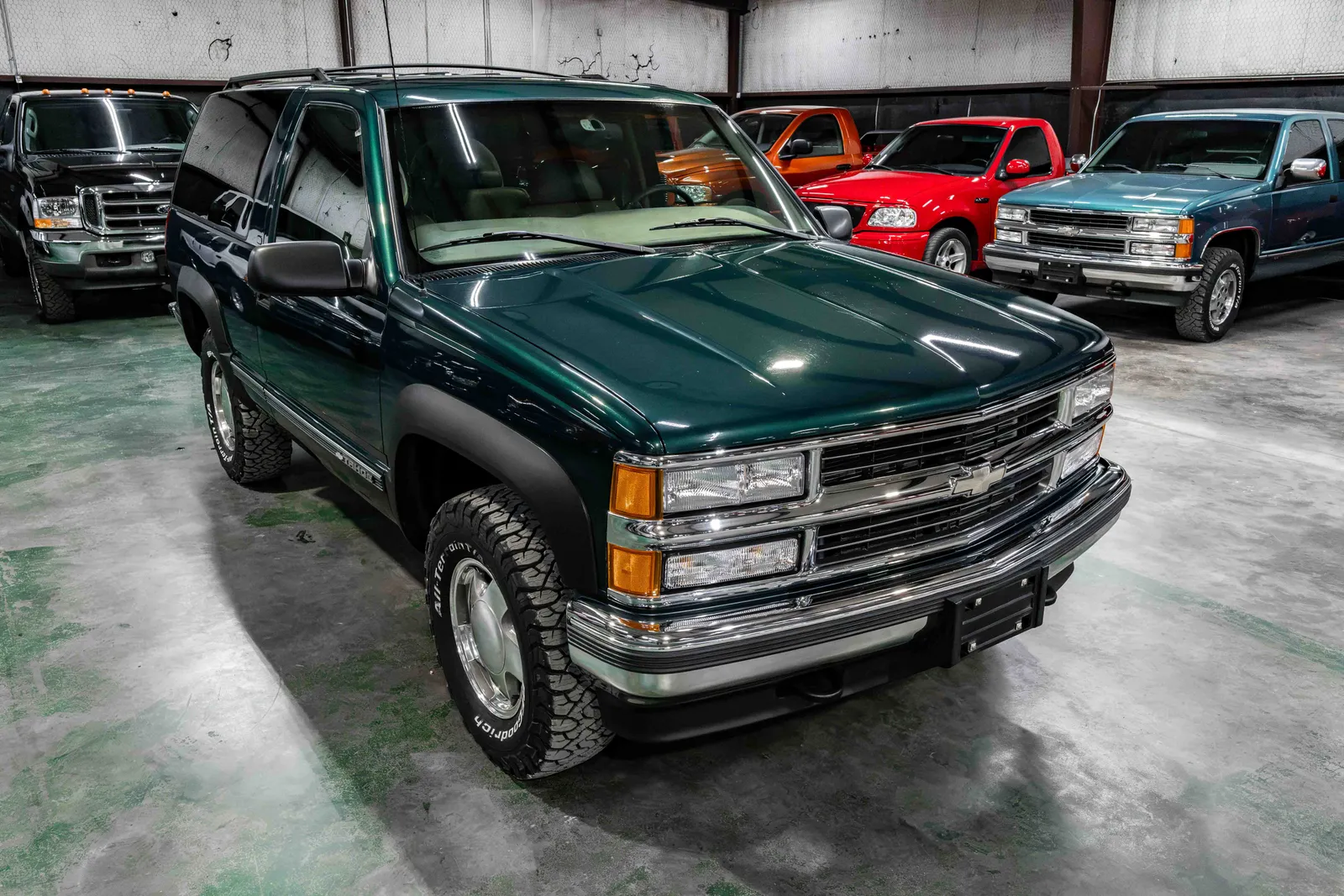 1998-Chevrolet-Tahoe-Emerald-Green-Metallic-138303-39.jpg