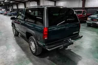 1998-Chevrolet-Tahoe-Emerald-Green-Metallic-138303-35.jpg