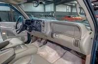 1998-Chevrolet-Tahoe-Emerald-Green-Metallic-138303-49.jpg
