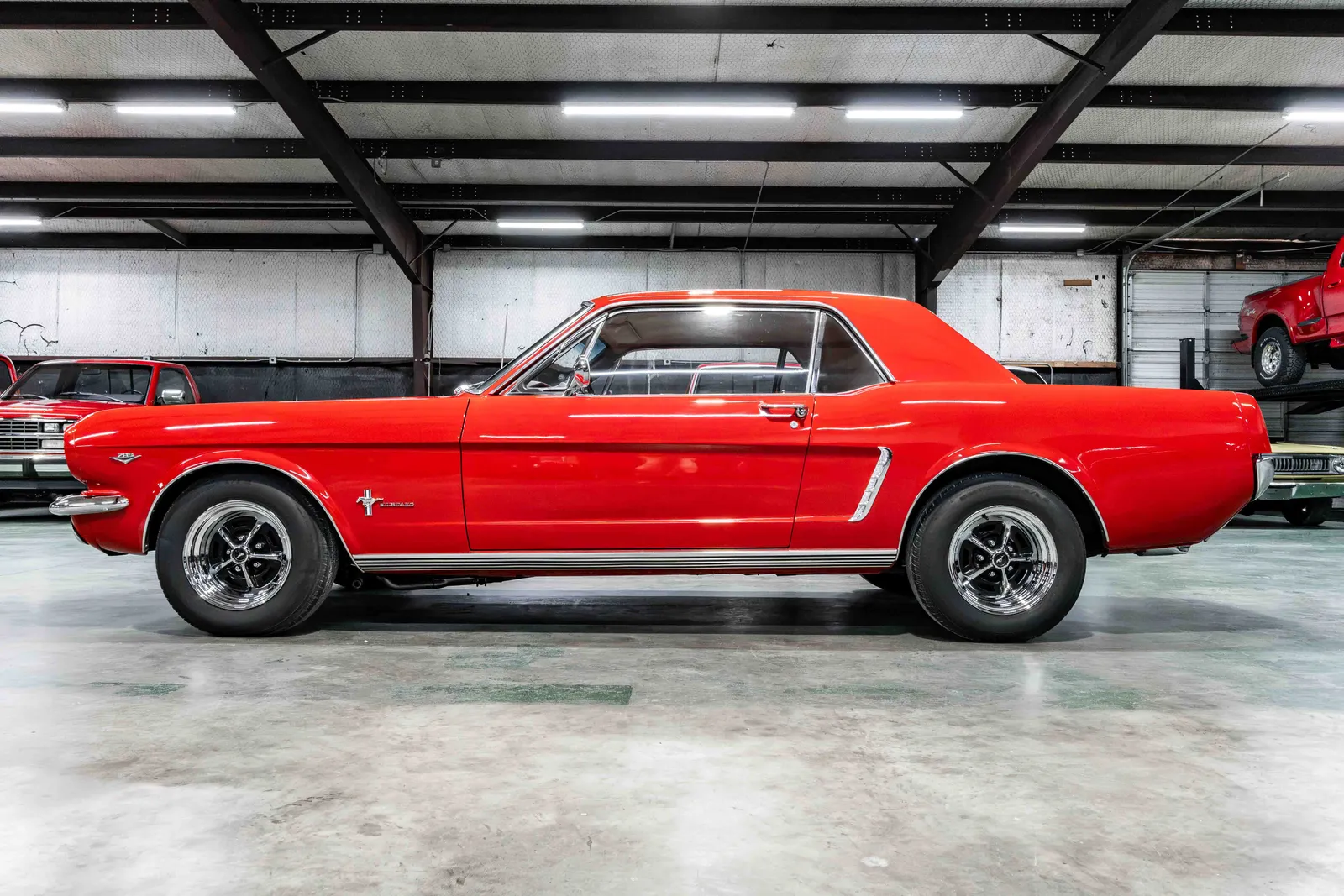 1965-Ford-Mustang-Red-5F07C764906-34.jpg
