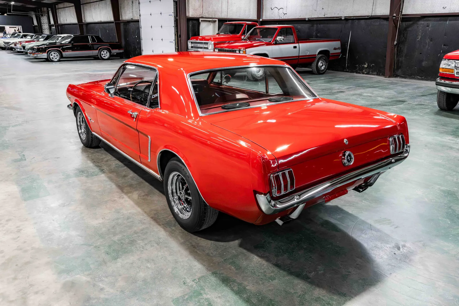 1965-Ford-Mustang-Red-5F07C764906-35.jpg