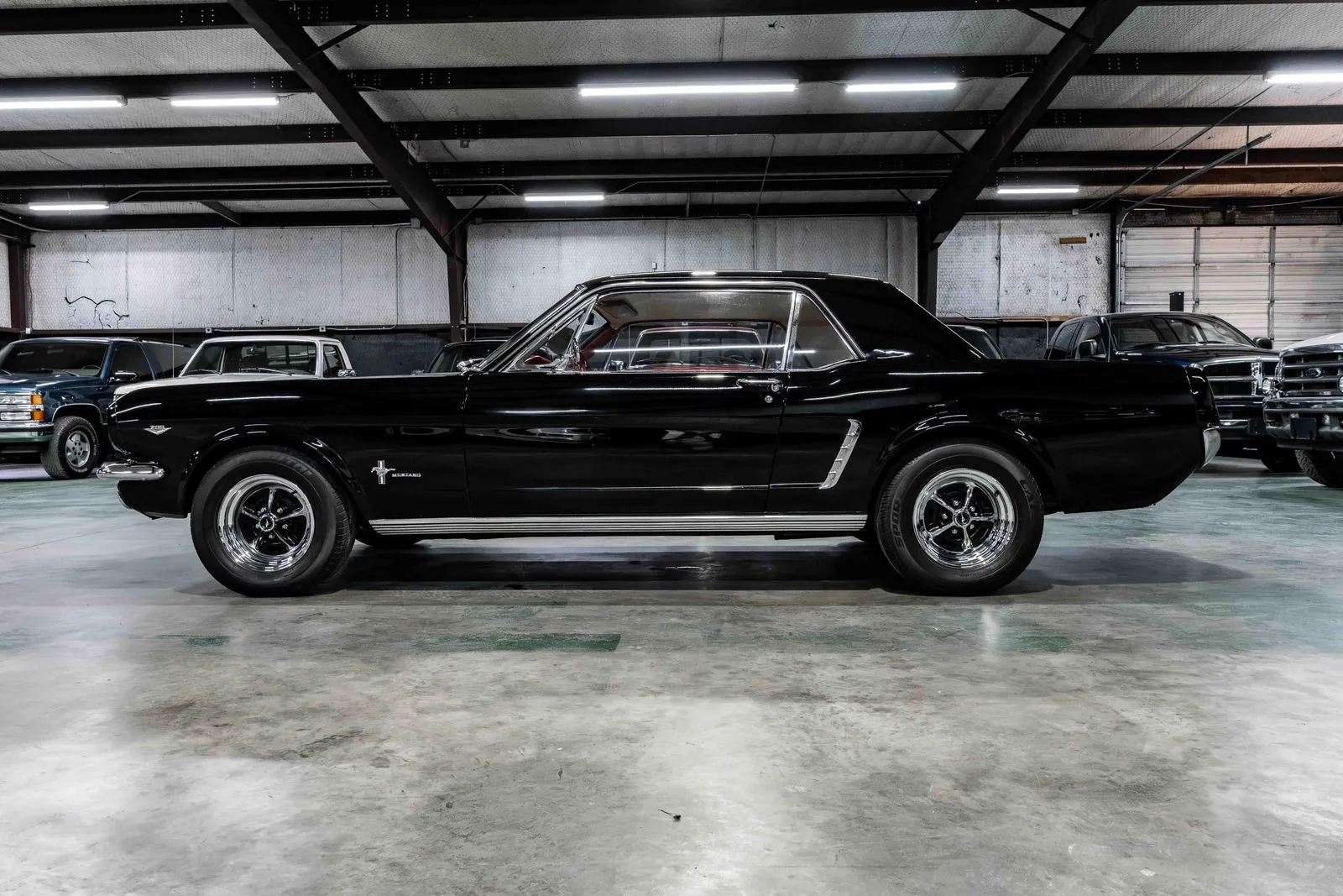 1965-Ford-Mustang-Black-5F07D200815--34.jpg