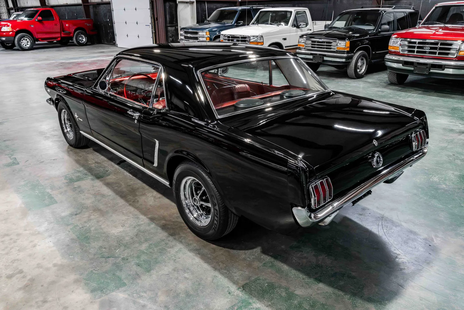 1965-Ford-Mustang-Black-5F07D200815--35.jpg