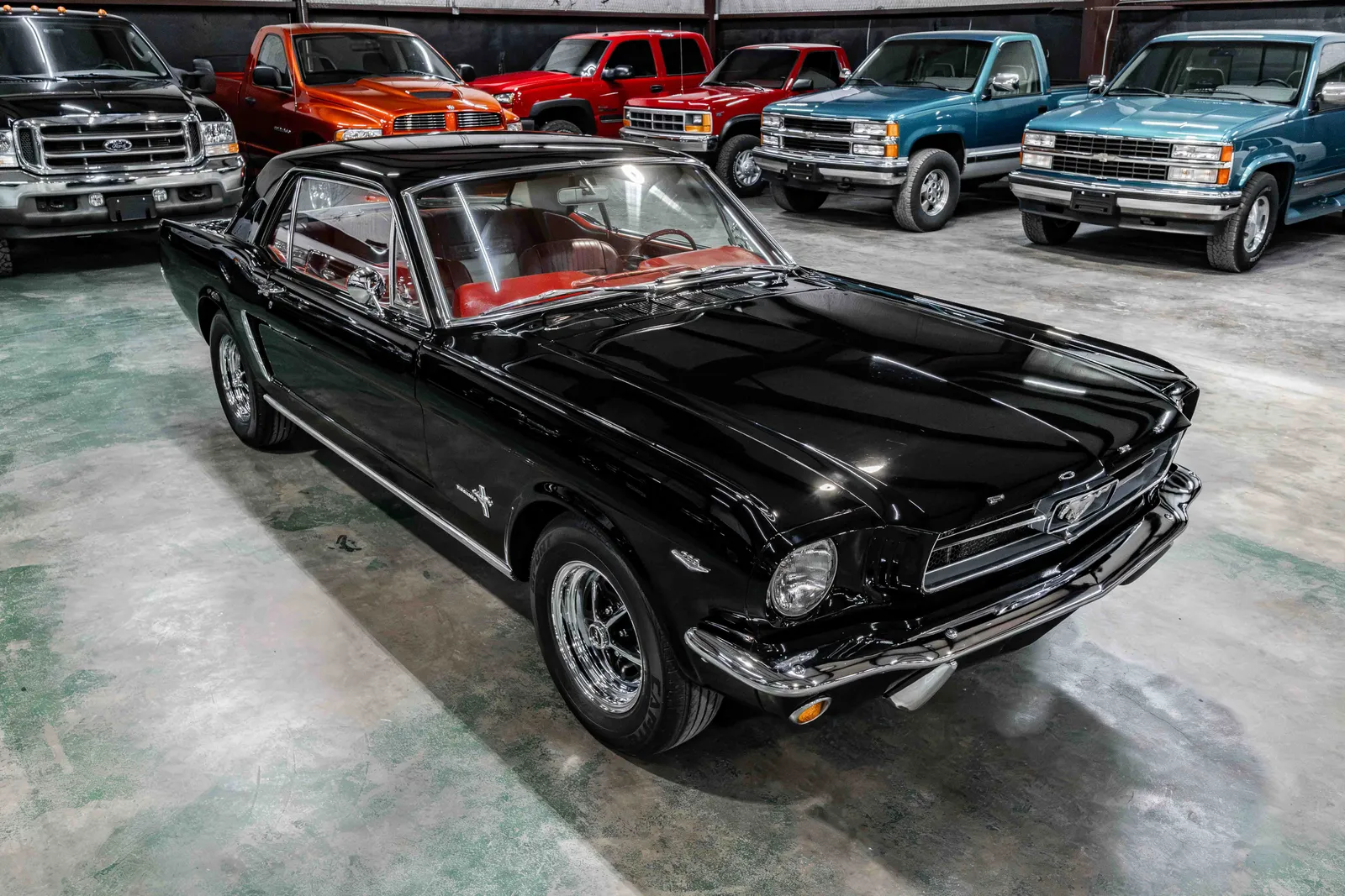 1965-Ford-Mustang-Black-5F07D200815--39.jpg