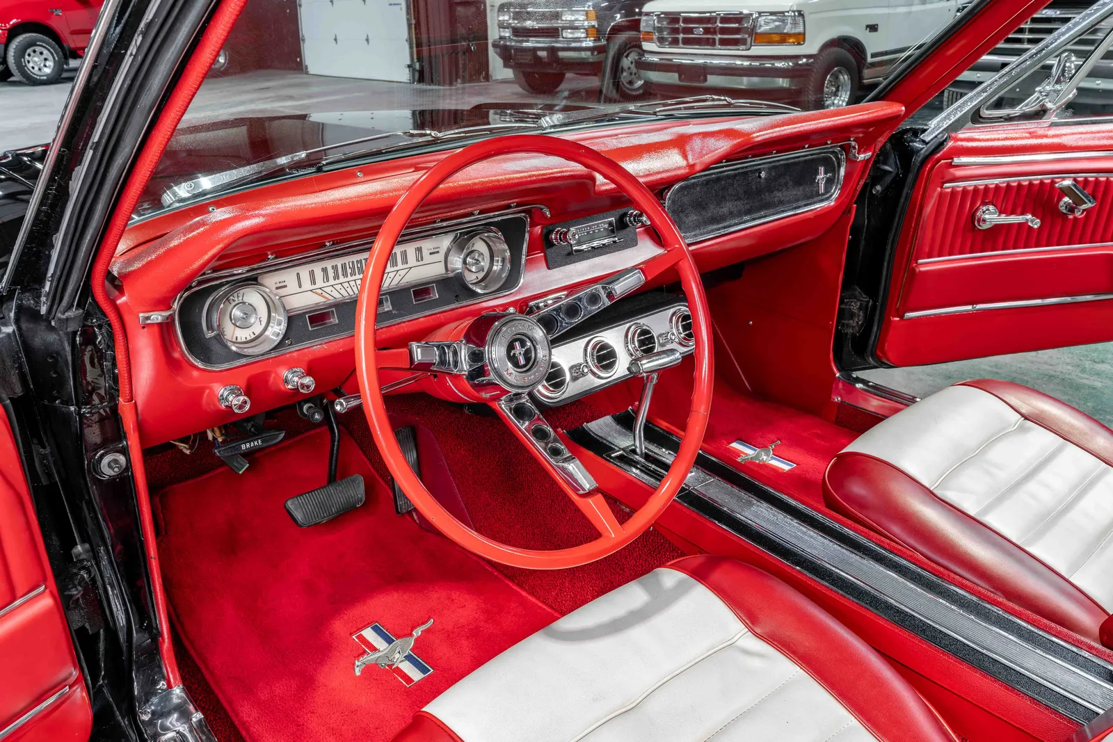 1965-Ford-Mustang-Black-5F07D200815--46.jpg