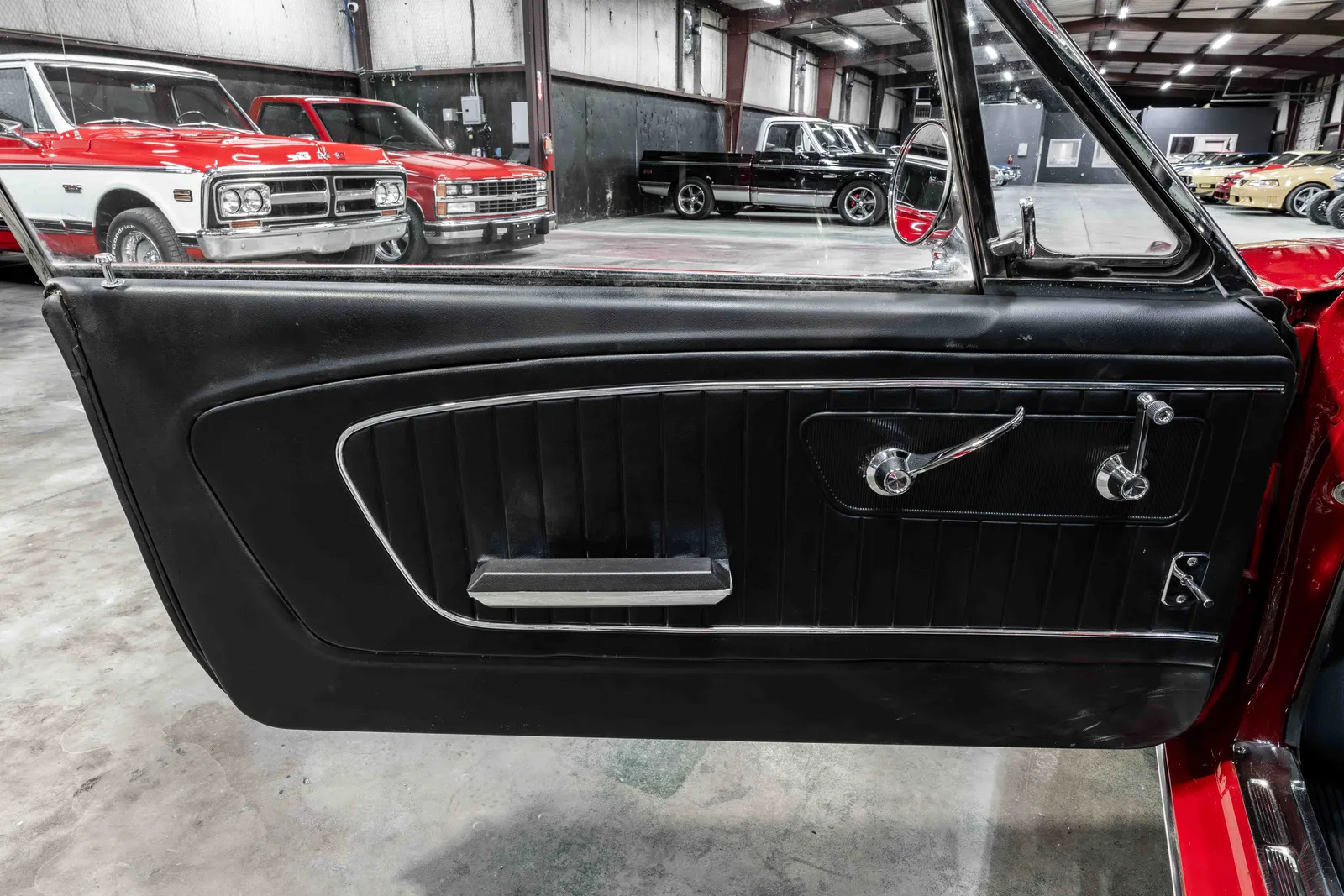 11_1965-Ford-Mustang-Red-5R07A171407-44.jpg