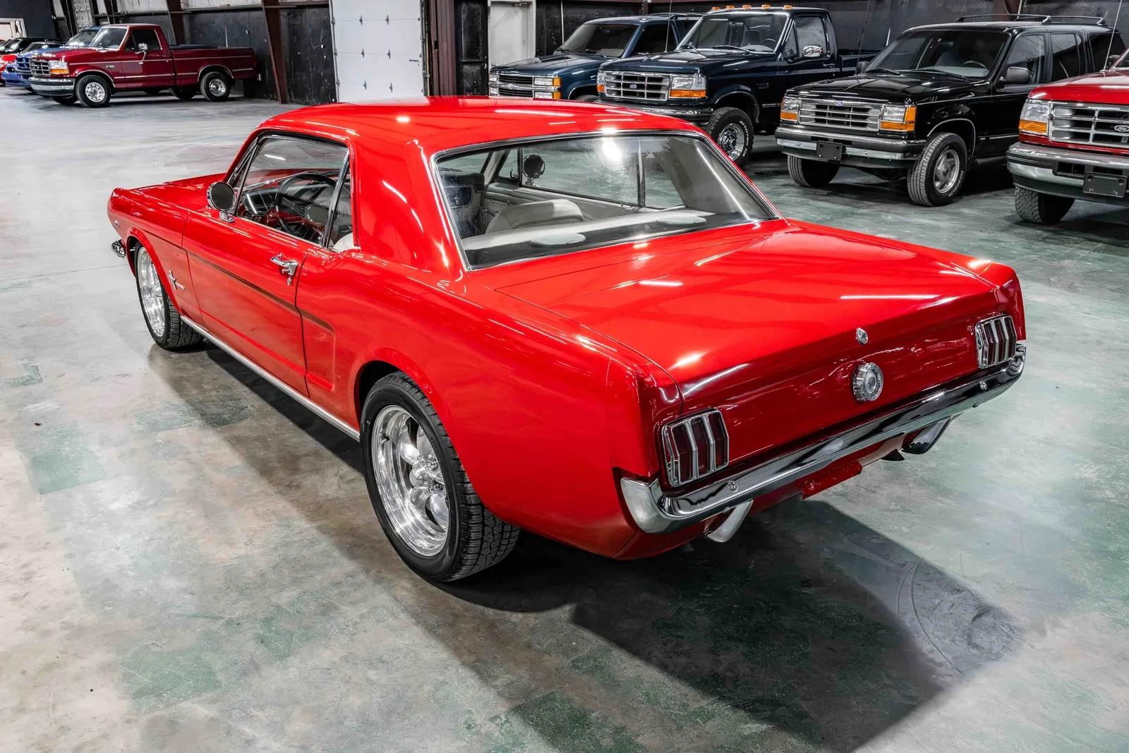 1965-Ford-Mustang-Red-5R07C193177--35.jpg
