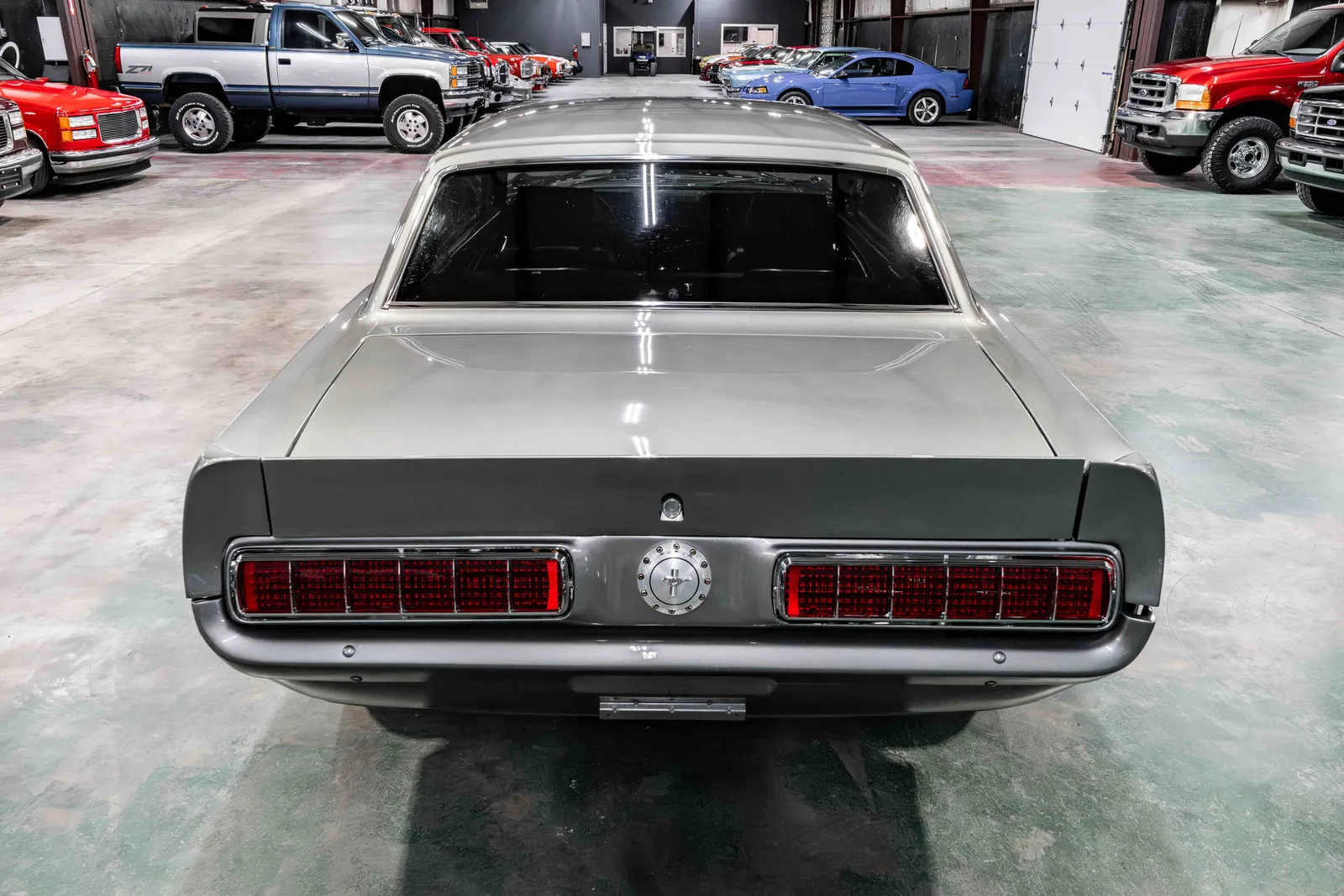 1966-Ford-Mustang-Grey-215928-36.jpg
