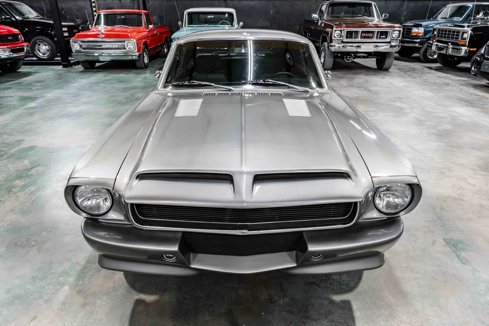 1966-Ford-Mustang-Grey-215928-40.jpg