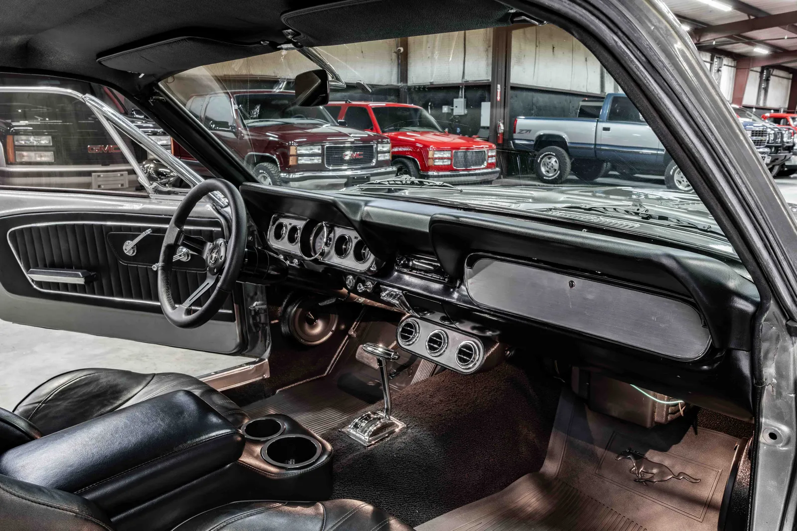 1966-Ford-Mustang-Grey-215928-49.jpg