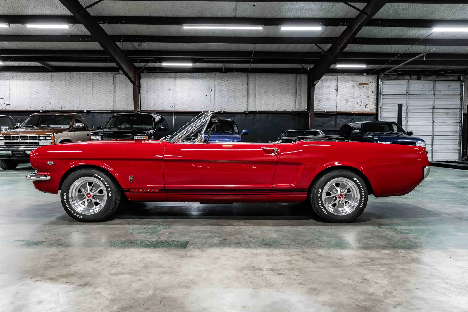 1966-Ford-Mustang-Red-126671-34.jpg