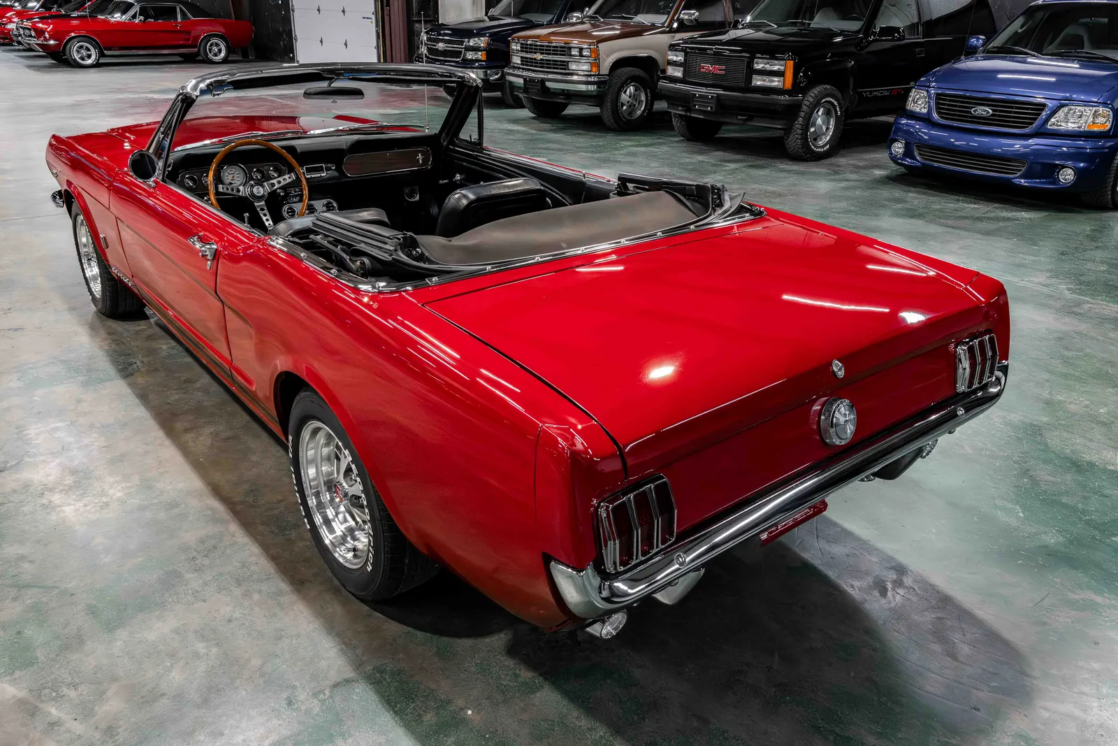 1966-Ford-Mustang-Red-126671-35.jpg